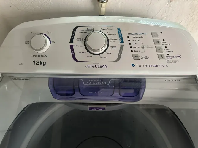 VENDO MÁQUINA ELECTROLUX 13KG