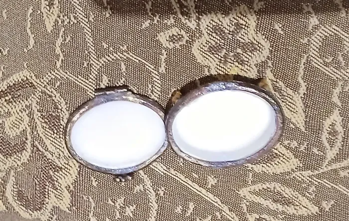 Miniatura de porcelana antiga