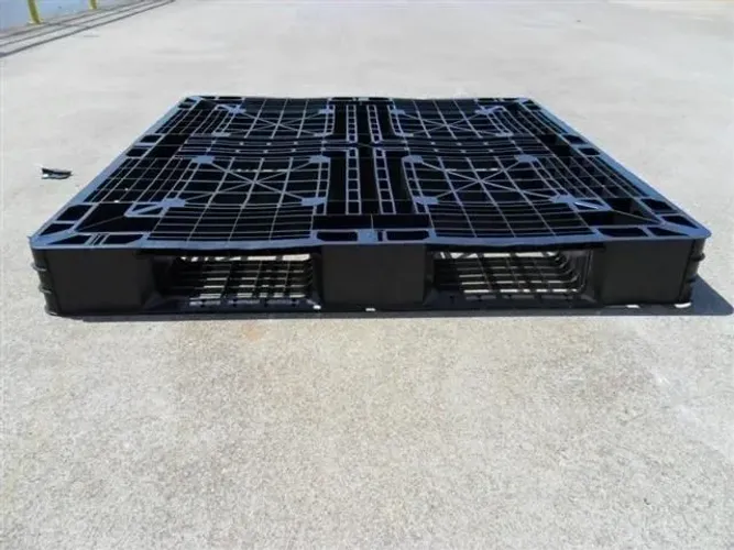 Pallets Plásticos Reforçados