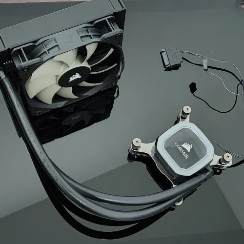 WaterCooler Corsair H60