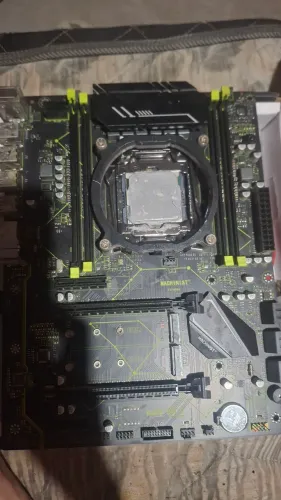 Placa mãe + processador