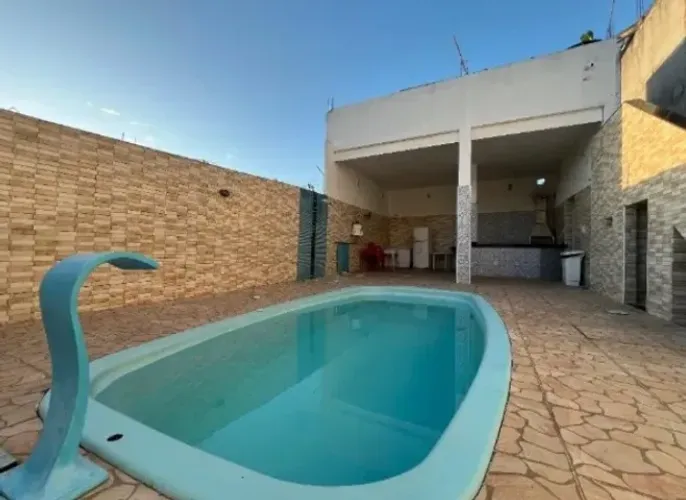 Vendo Casa em Neopólis F11