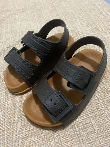 Sandália modelo Cartago 19/20