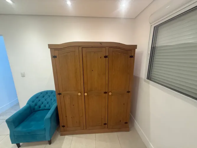 Armário de Madeira Maciça com 3 Portas Marrom Antique