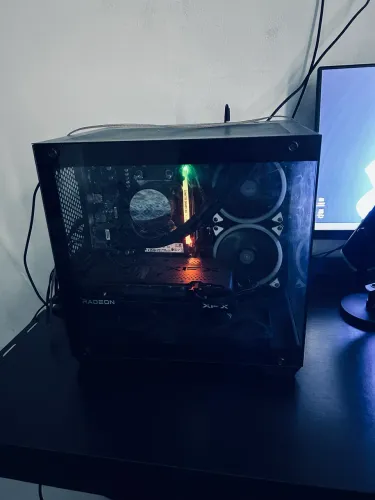 PC GAMER NOVÍSSIMO RX 6650XT + RYZEN 5 5500