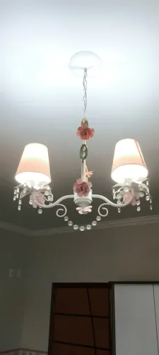 Lustre infantil menina