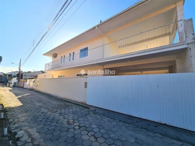 Casa com 2 dormitórios para alugar, 99m² - Tapera - Florianópolis/SC