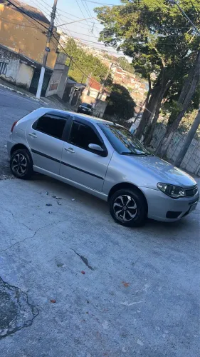 Fiat Palio HLX 1.8 MPI Flex 8V 4P 2005