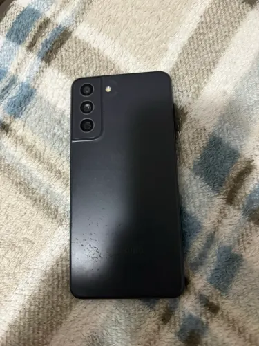 Galaxy s21 FE, usado e com algumas avarias