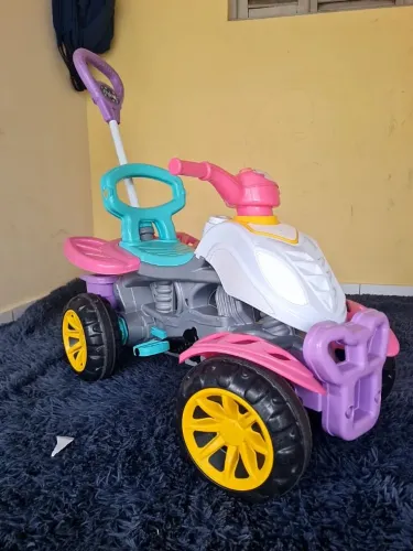 Carinho de passeio bebê