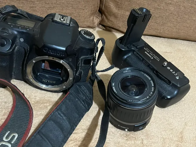 Câmera Cânon profissional 40D