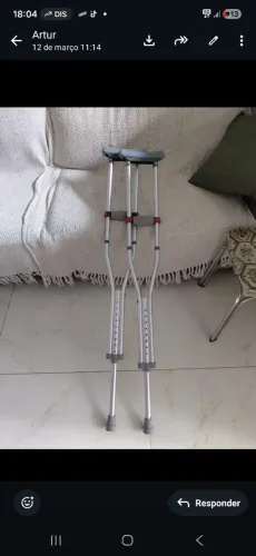 Vendo um par de moleta 