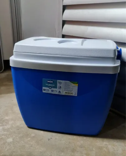 Caixa Térmica Mor 18 Litros Azul - Perfeita para Praia, Camping e Churrasco (Ótimo Estado)