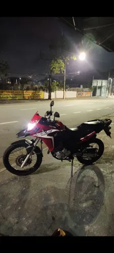 XRE 300 RALLY