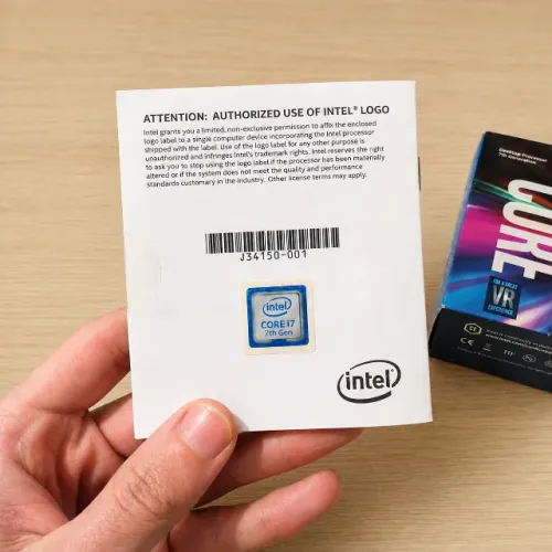 Intel Core i7-7700K 4.2GHz LGA1151 + Caixa e Manual