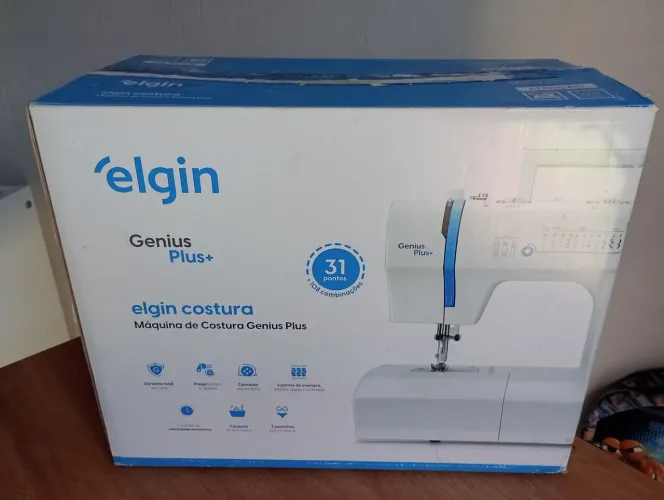 Máquina de costura Elgin Genius plus+