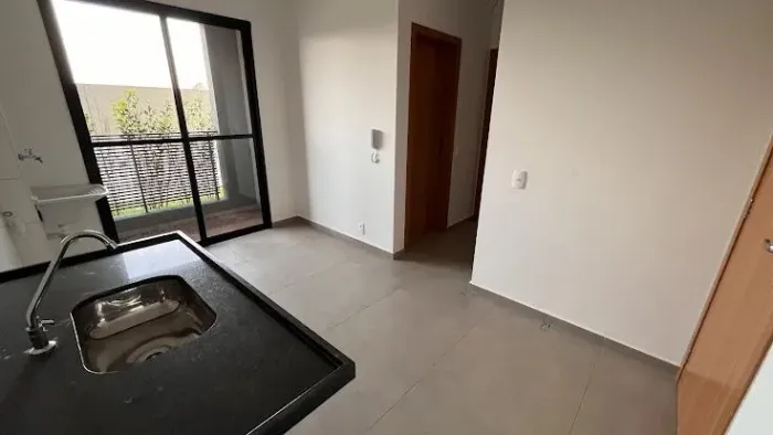 Apto terreo no Ed Rimini | É aqui na Rosa e Rangel Consultoria e Assessoria Imobiliária