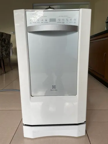 Lava Louças Electrolux