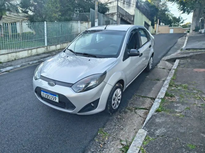 Ford Fiesta Sed. 1.6 8V Flex 4P 2012