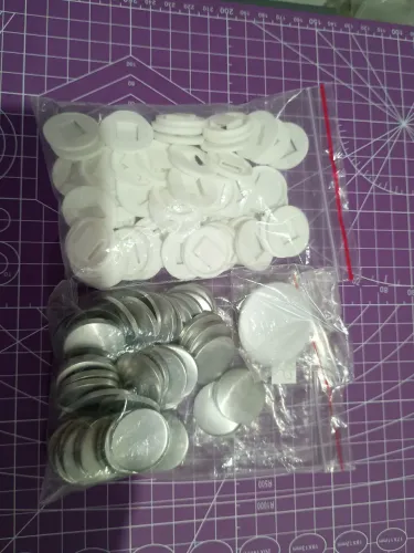 Botton passante 25mm plástico com 50 unidades- Cardenas/Kit button