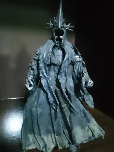 Rei Bruxo de Angmar Toy Biz incompleto
