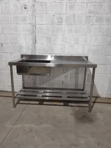 Pia inox 1 bojo 0,90×0,60×0,90 bojo 50×40 c/ prateleira