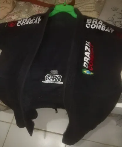 Kimono Brazil Combat A2 Perto Semi Novo