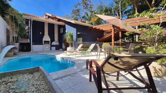 Casa com 6 dormitórios à venda, 378 m² por R$ 2.900.000,00 - Guaecá - São Sebastião/SP