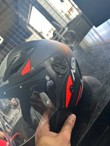 Capacete asx novo usado duas 3 vezes vendo ou troco por outro