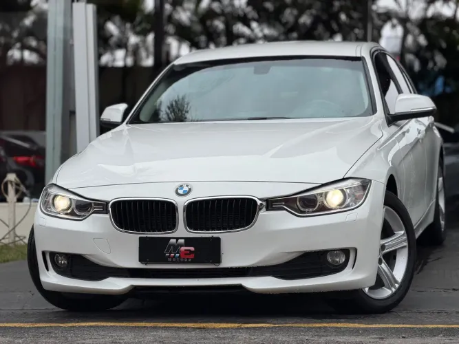 BMW 316I 1.6 TB 16V 136cv 4P 2014