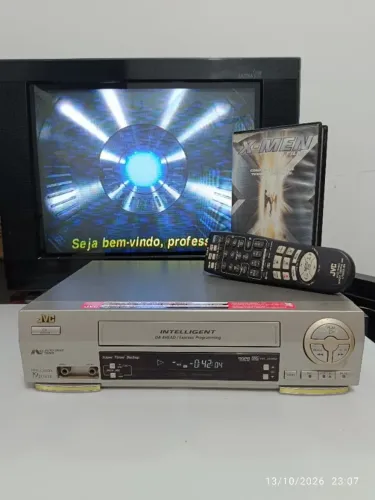 Vídeo Cassete JVC HR-J486M (Mono, com controle, funcionando 100%)