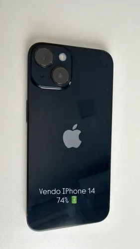 IPhone 14 na cor Midnight (Preto)