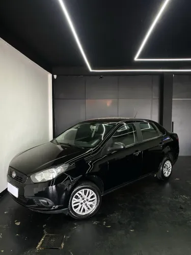 Fiat Grand Siena Attractive 1.0 Flex 8V 4P 2020