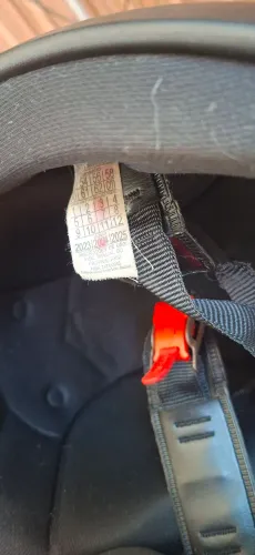 Vende-Se Capacete Taurus Fórmula 1 R