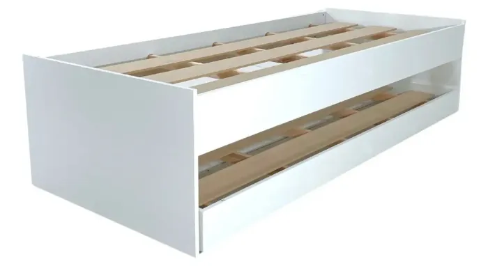 Cama