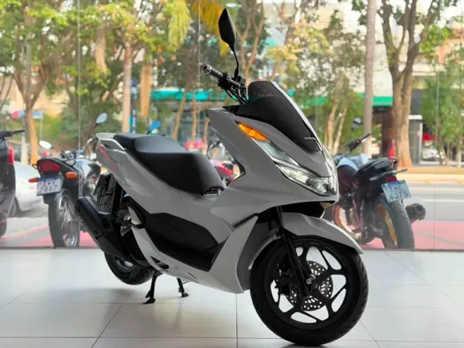 Honda PCX 160 CBS