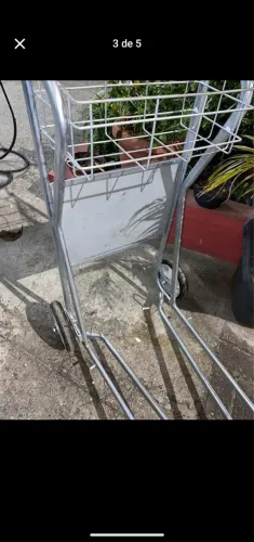 Carrinho carregar bagagem