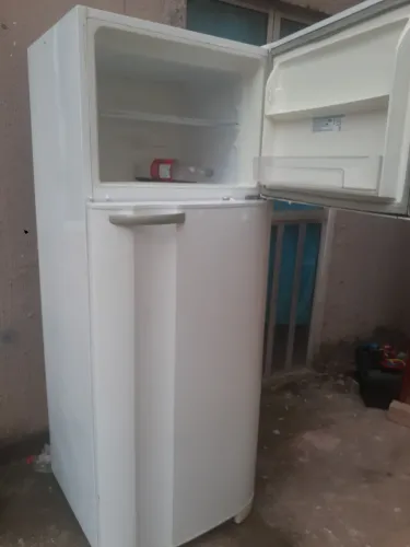 Geladeira gelo seco