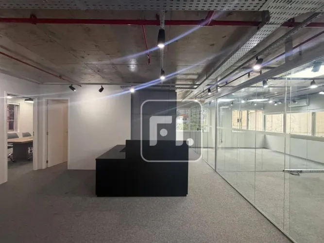Conjunto, 141 m² -- Paraíso - São Paulo/SP