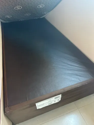 Box para colchão de solteiro