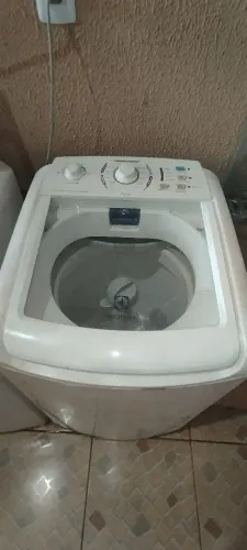 Vendo máquina de lavar Electrolux