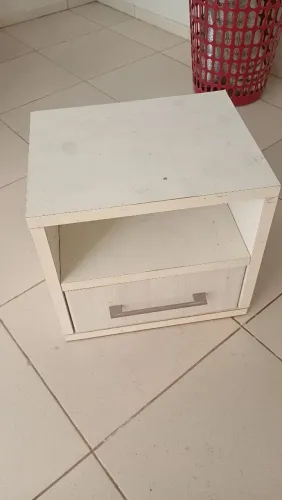Criado mudo c/gaveta mdf