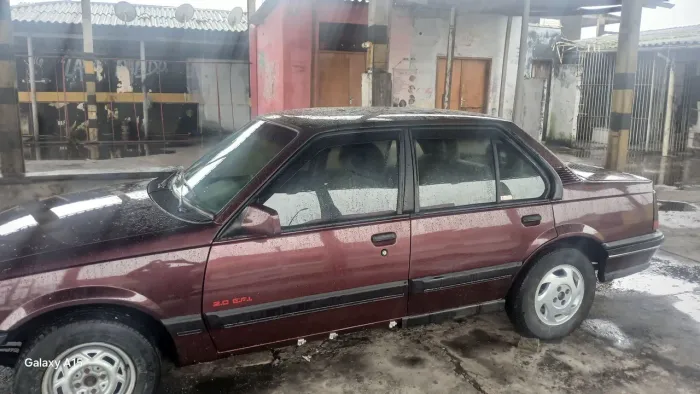 Chevrolet Monza GLS/ Hi-tech 2.0 EFI 2P E 4P (álcool) 1994