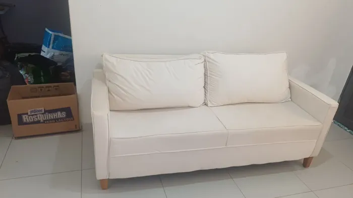 Sofá 4 lugares semi novo