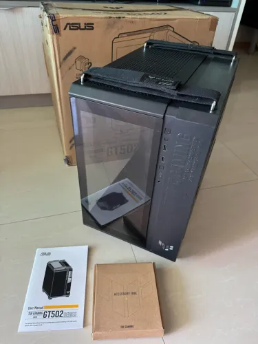 Gabinete Gamer Asus TUF Gaming GT502 Mid Tower ATX