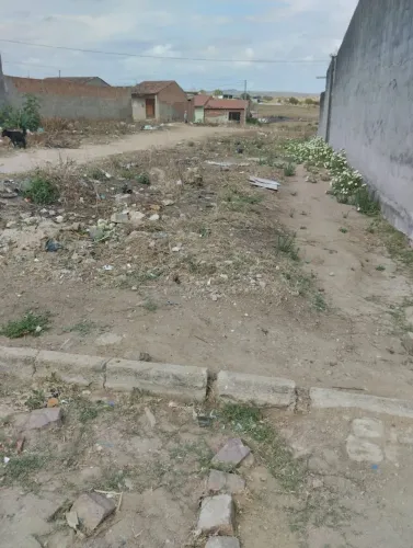 Vendo ou troco terreno 8x20...