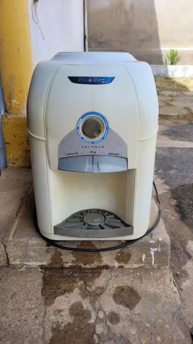 Bebedouro de Mesa