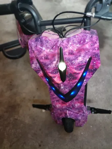 Triciclo Elétrico Drift 3 velocidades 350w Led som buzina 20km/h Rosa Bivolt banco de Moto