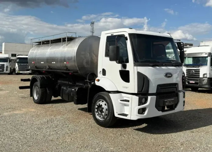FORD CARGO 1729 TANQUE LEITE