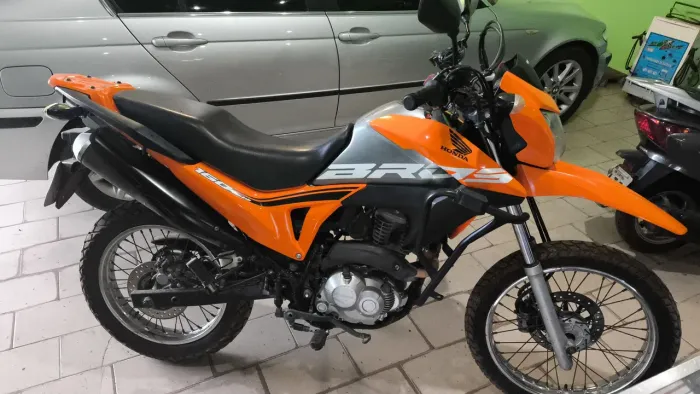 Honda bross 160 2019